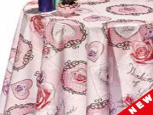 Клеенка DEKOROMA розы и сердечки на розовом 1.4*20м