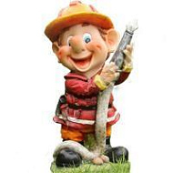 Фигура садовая Гномик-пожарный