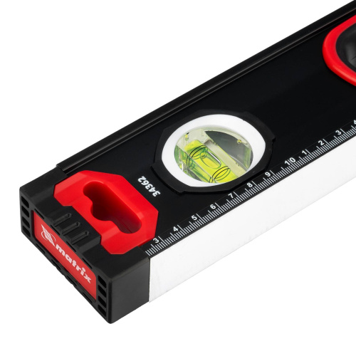 Уровень Matrix алюминиевый, усиленный, фрезерованный, 3 глазка, 800 мм