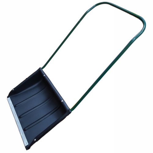 Скрепер для снега пластиковый 600*470