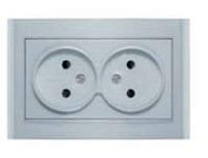 1062152 Розетка 2-м СП Бриллиант 16А IP20 без заземл. серебр. Universal 7949766