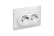 Розетка 2-м SKANDY 16А с заземл. без защ. шторок в сборе SK-R08W арктич. бел. IEK