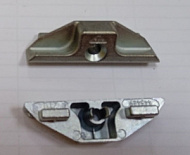 Ответная планка (металлическая скоба) для 5 кам. ROTO /2/